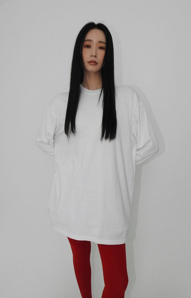 Black Fuchsia - Korean Women Fashion - #vintageinspired - Muzi Pig Tight Tee - 2