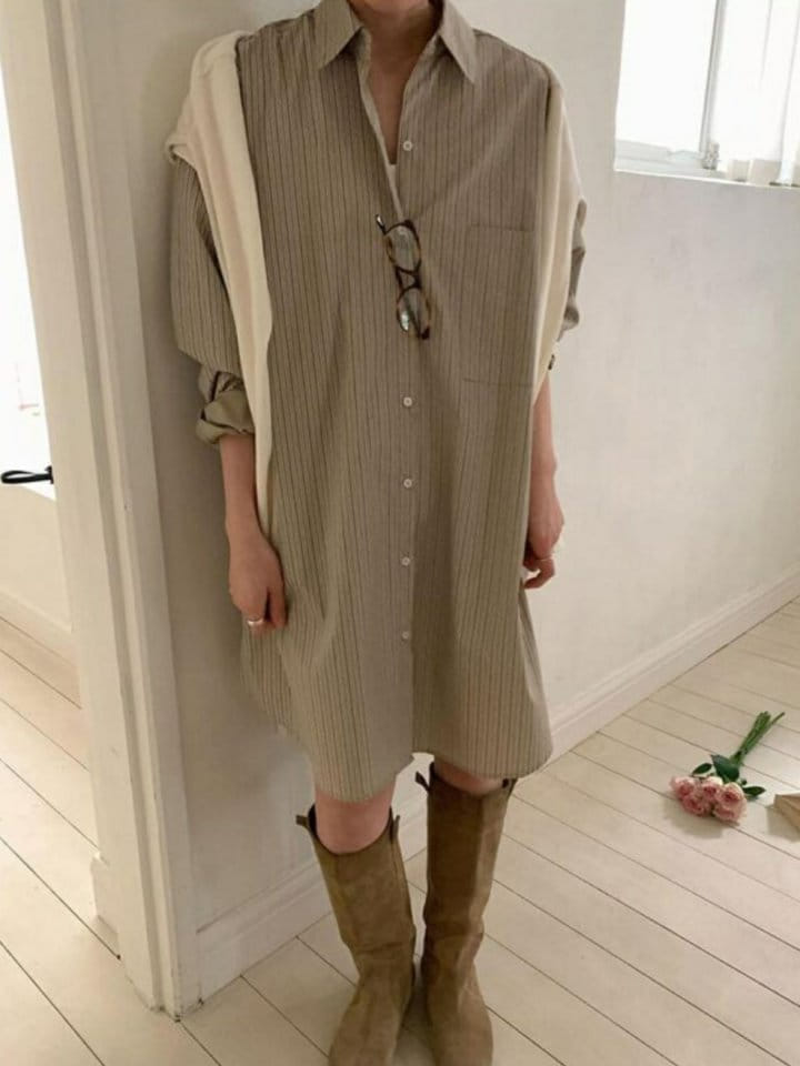 Brick - Korean Women Fashion - #restrostyle - Pen Shirt - 2