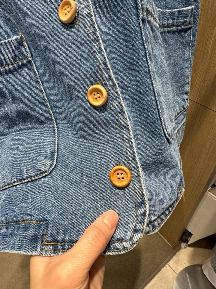 Buttering - Korean Women Fashion - #momslook - Day Denim Vest - 3