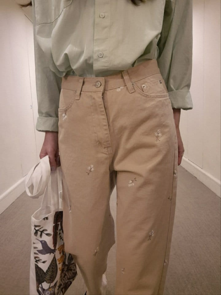 Buttering - Korean Women Fashion - #womensfashion - Day Embroidery Pants - 6