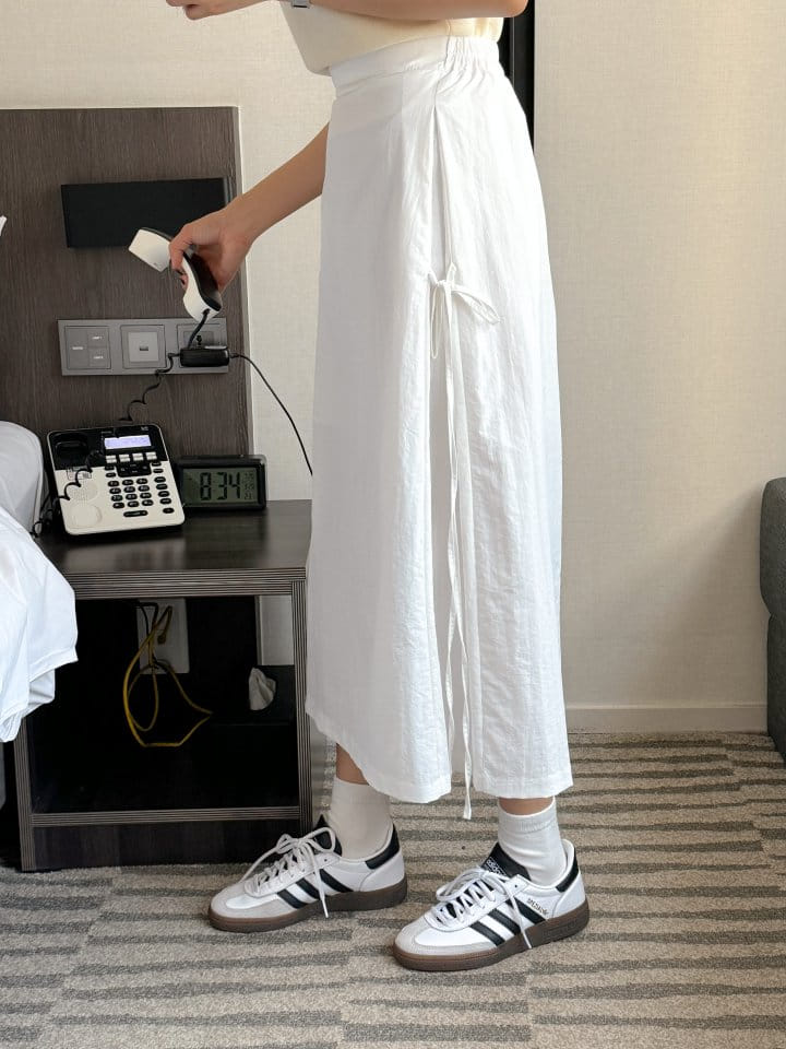 Bytheshew - Korean Women Fashion - #momslook - Bbi Bbi Skirt - 9