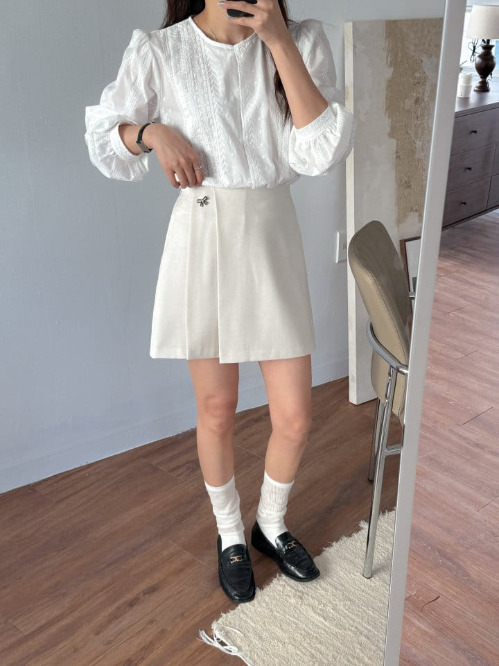 Bytheshew - Korean Women Fashion - #womensfashion - Cubic Ribbon Skirt - 11