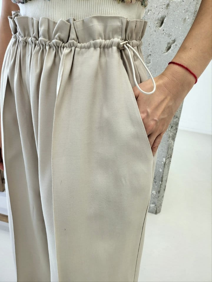 Corner0123 - Korean Women Fashion - #thelittlethings - String Pintuck Pants - 4