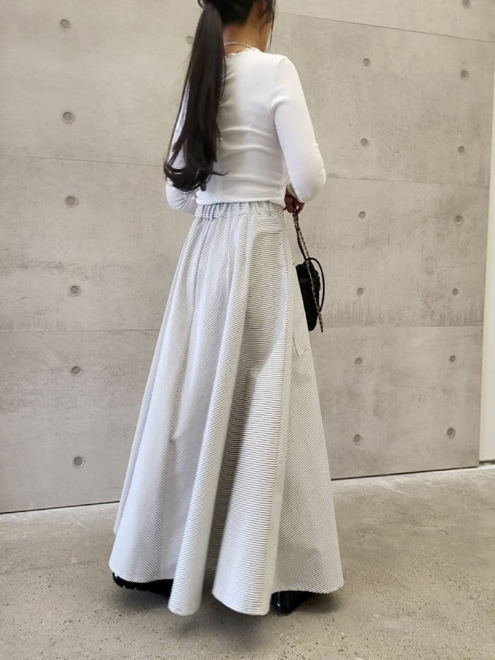Corner0123 - Korean Women Fashion - #womensfashion - ST Open Skirt - 4