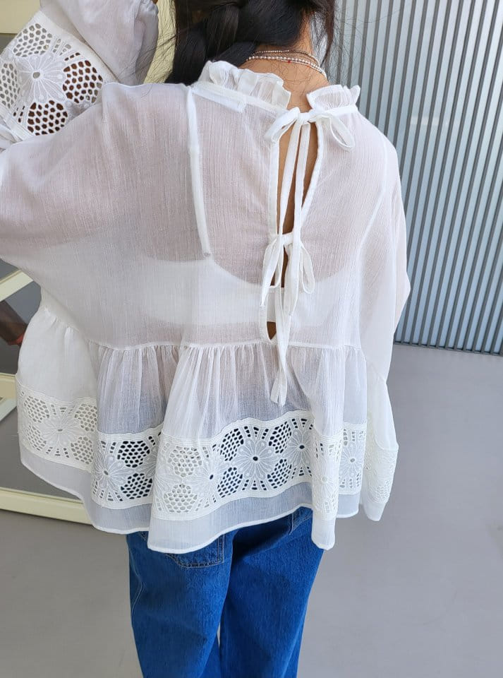 Corner0123 - Korean Women Fashion - #womensfashion - Milk Blouse - 5