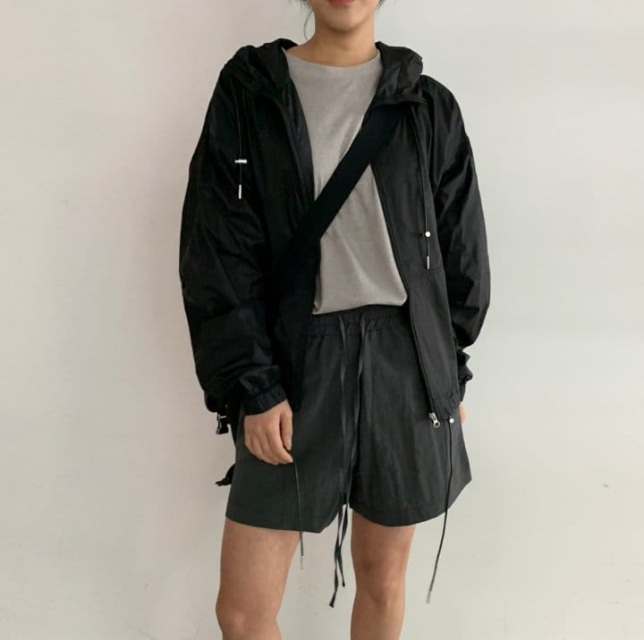 Cover - Korean Women Fashion - #restrostyle - Arc Windbreaker - 6