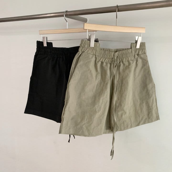 Cover - Korean Women Fashion - #romanticstyle - Block Banding Shorts - 10