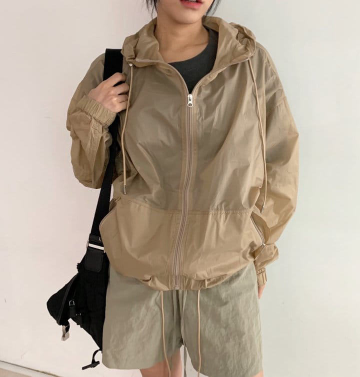 Cover - Korean Women Fashion - #vintageinspired - Arc Windbreaker - 4