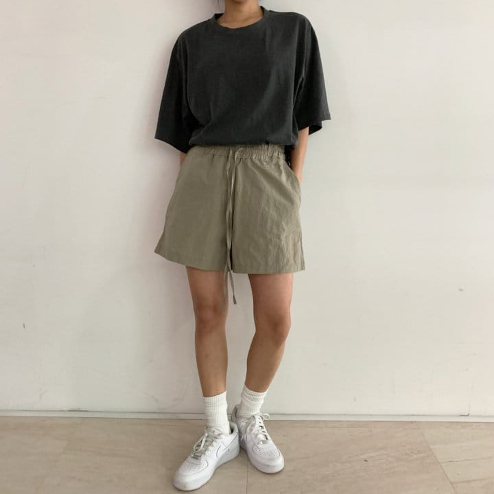 Cover - Korean Women Fashion - #womensfashion - Block Banding Shorts