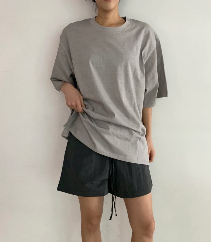 Cover - Korean Women Fashion - #womensfashion - Pig Slit Tee - 11