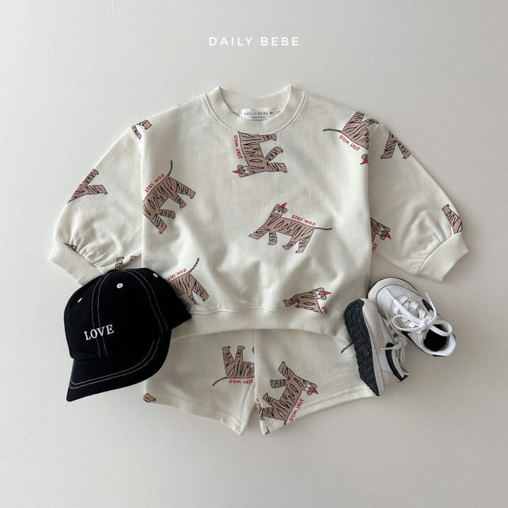 Daily Bebe - Korean Women Fashion - #momslook - Pattern Shorts Top Bottom Set - 2