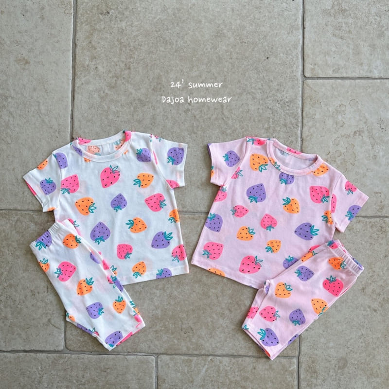 Dajoa - Korean Children Fashion - #kidzfashiontrend - Strawberry Easy Wear - 4