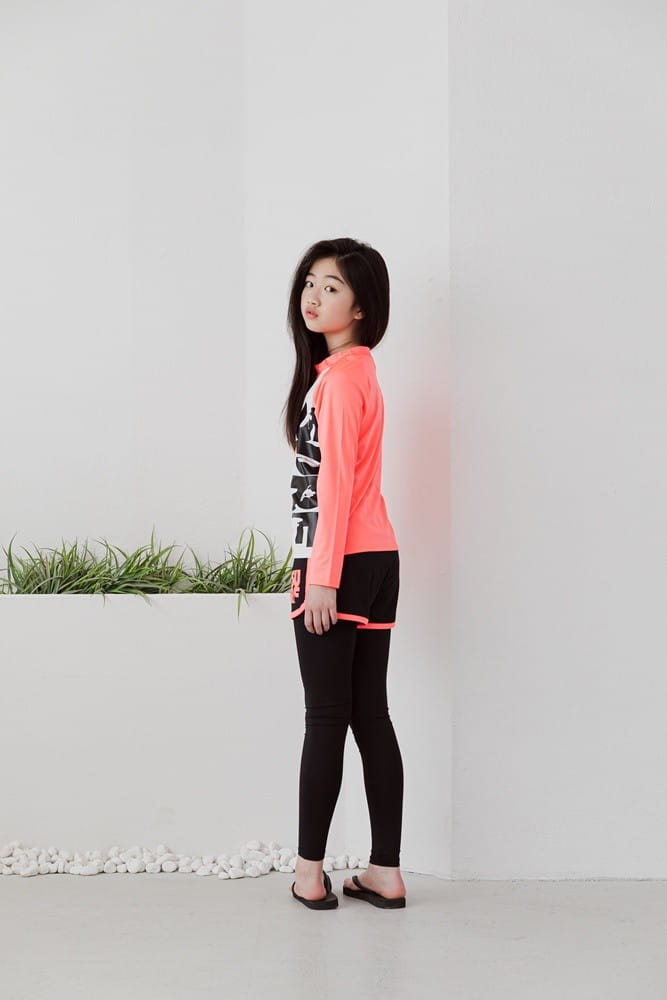Dawon - Korean Children Fashion - #prettylittlegirls - Color Rash Top Bottom Set - 8