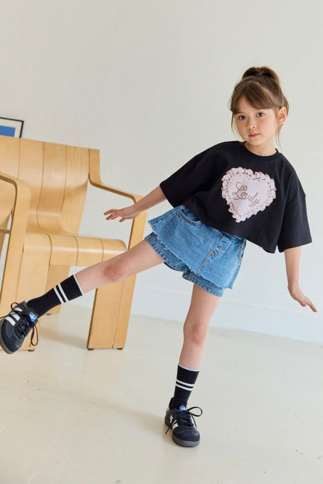 Dore Dore - Korean Children Fashion - #littlefashionista - Cushion Heart Crop Tee - 9
