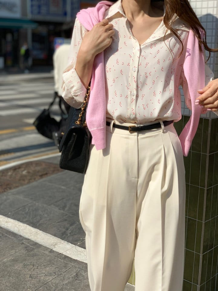 Elmu - Korean Women Fashion - #womensfashion - Heart Blouse - 4