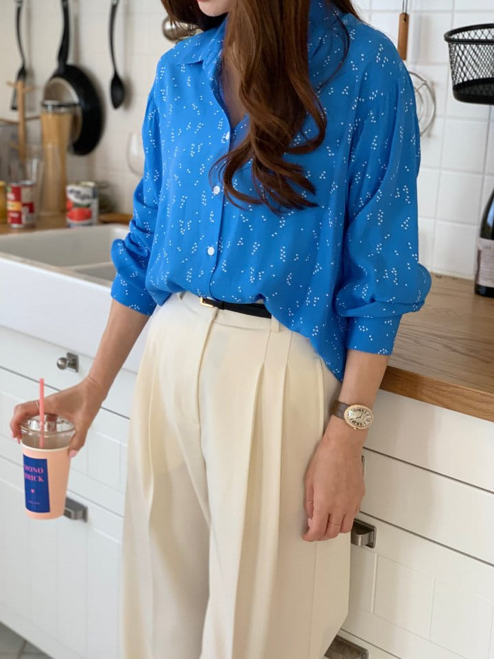 Elmu - Korean Women Fashion - #momslook - Heart Blouse - 6