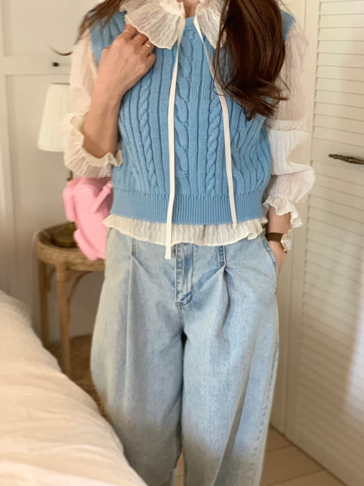 Elmu - Korean Women Fashion - #vintageinspired - Binns Cable Vest - 9