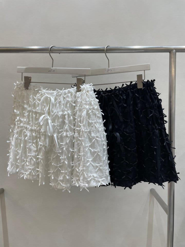 Feffer - Korean Women Fashion - #momslook - Ribbon Skirt - 2