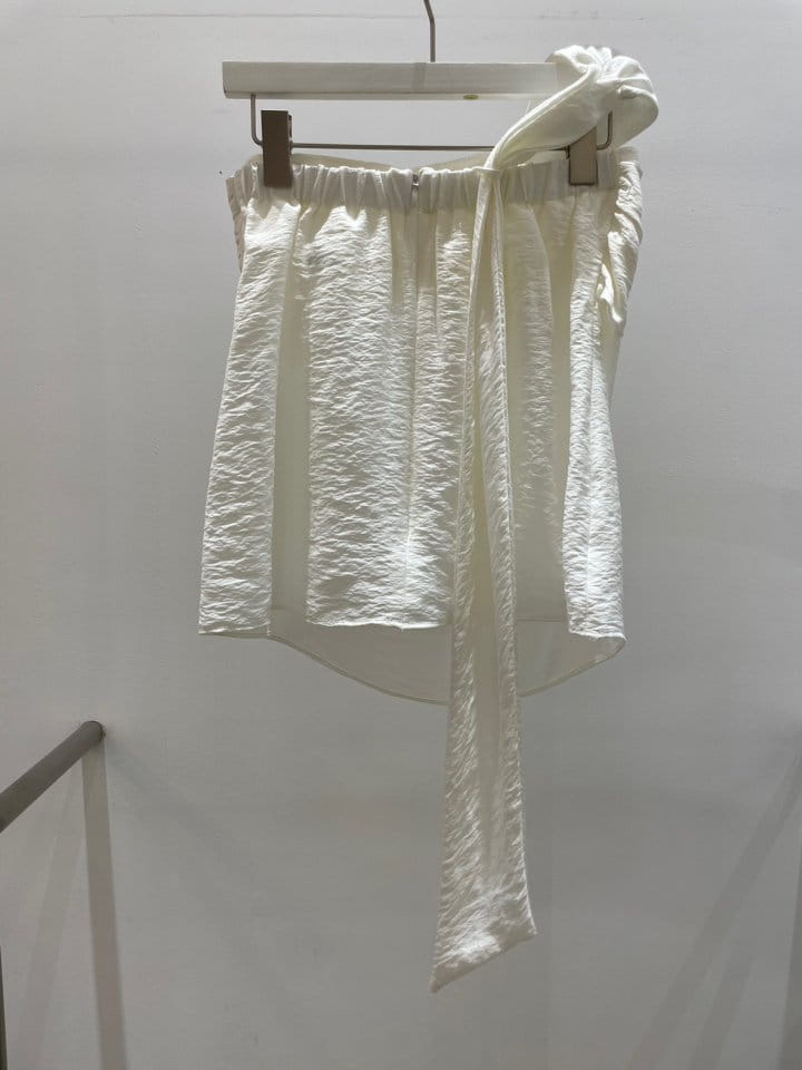 Feffer - Korean Women Fashion - #thelittlethings - Hera Top Blouse - 11