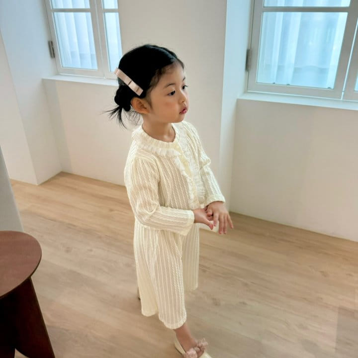 Flower J - Korean Children Fashion - #kidsstore - Mu Knit Top Bottom Set - 2