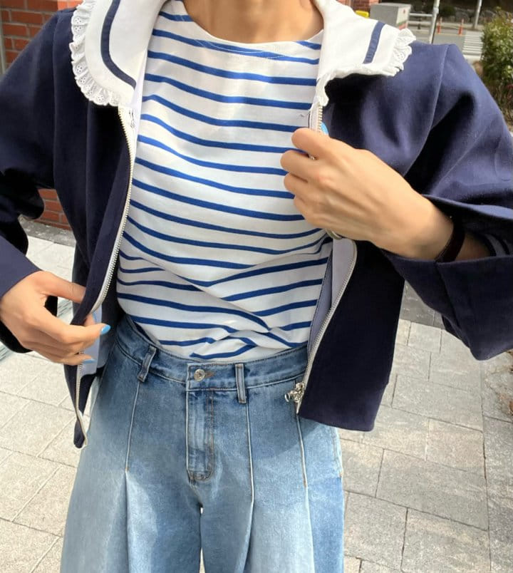 Garden - Korean Women Fashion - #momslook - Heart Tee - 2