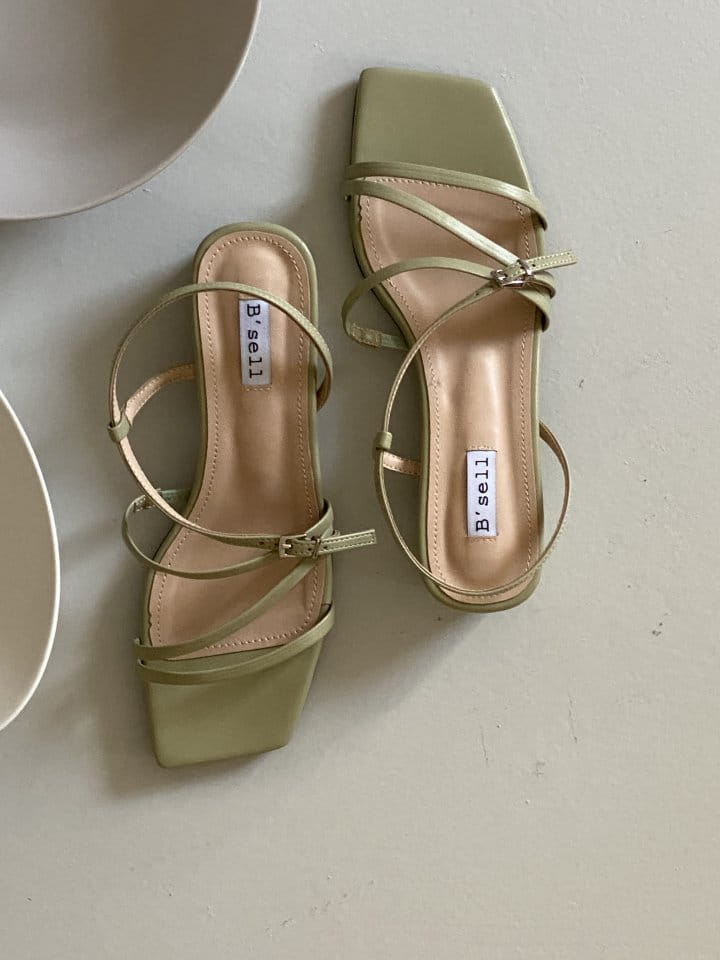 Golden Shoe - Korean Women Fashion - #momslook - 1053 Slipper & Sandals - 5