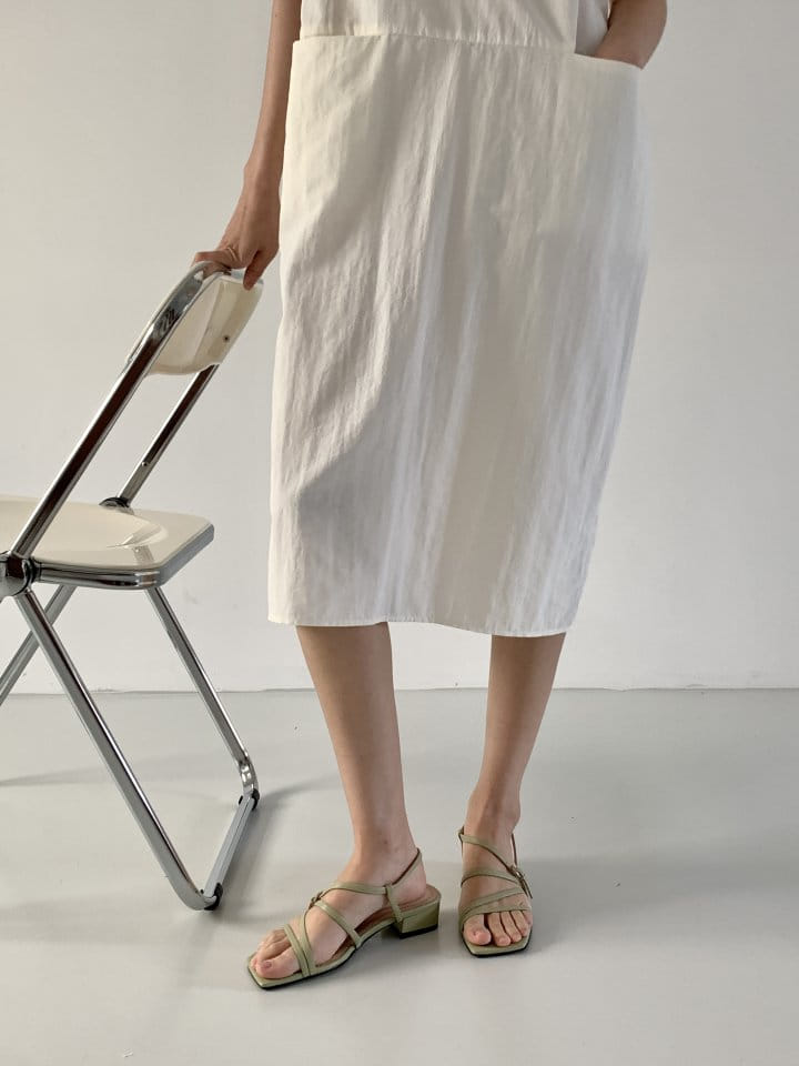 Golden Shoe - Korean Women Fashion - #momslook - 1053 Slipper & Sandals - 7