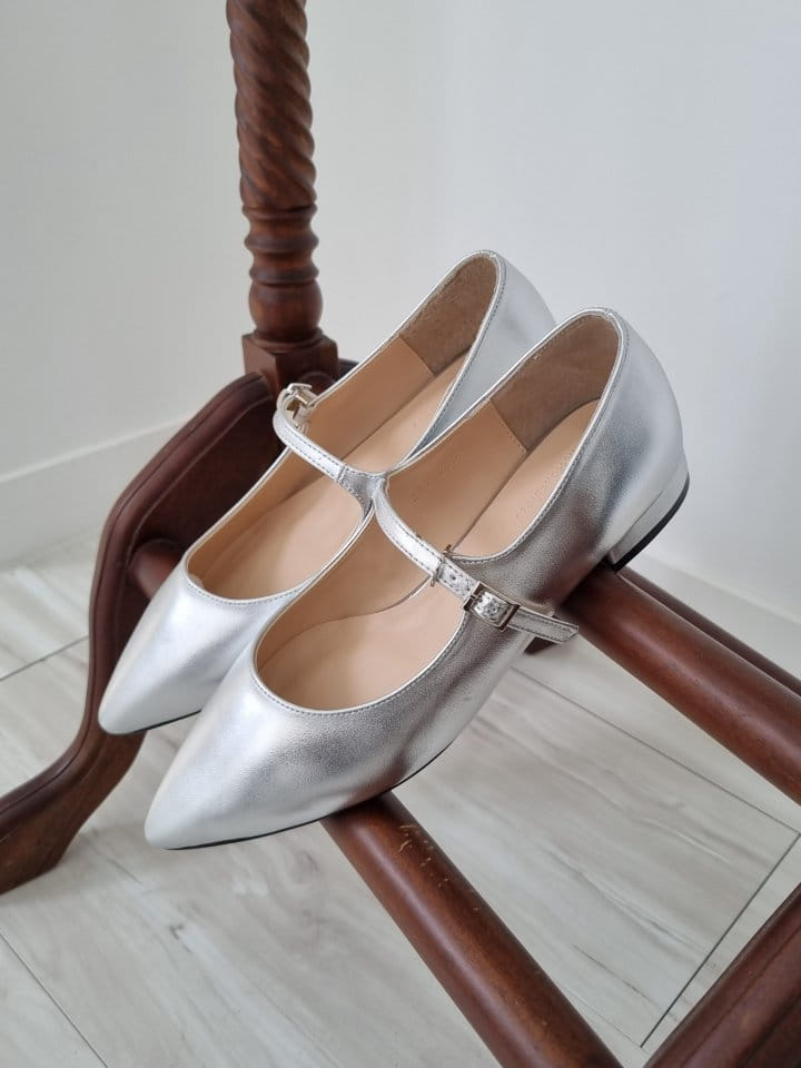 Golden Shoe - Korean Women Fashion - #momslook - 202 Flats & Ballerinas - 5