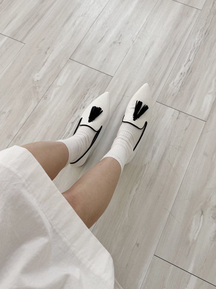 Golden Shoe - Korean Women Fashion - #womensfashion - 203 Flats & Ballerinas - 4