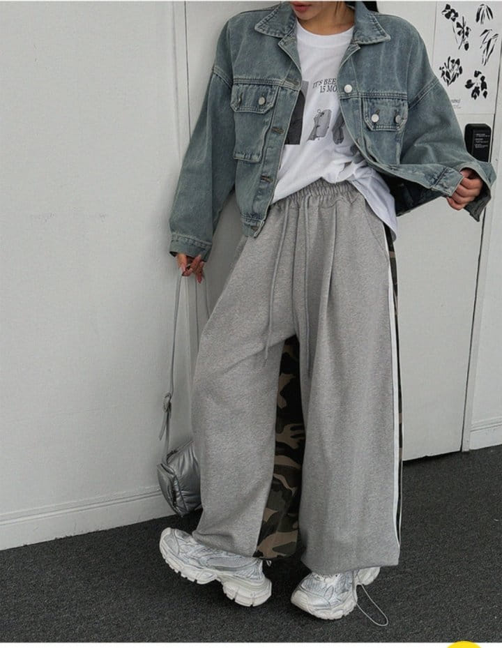 Gram - Korean Women Fashion - #thelittlethings - Date Denim Jacket
