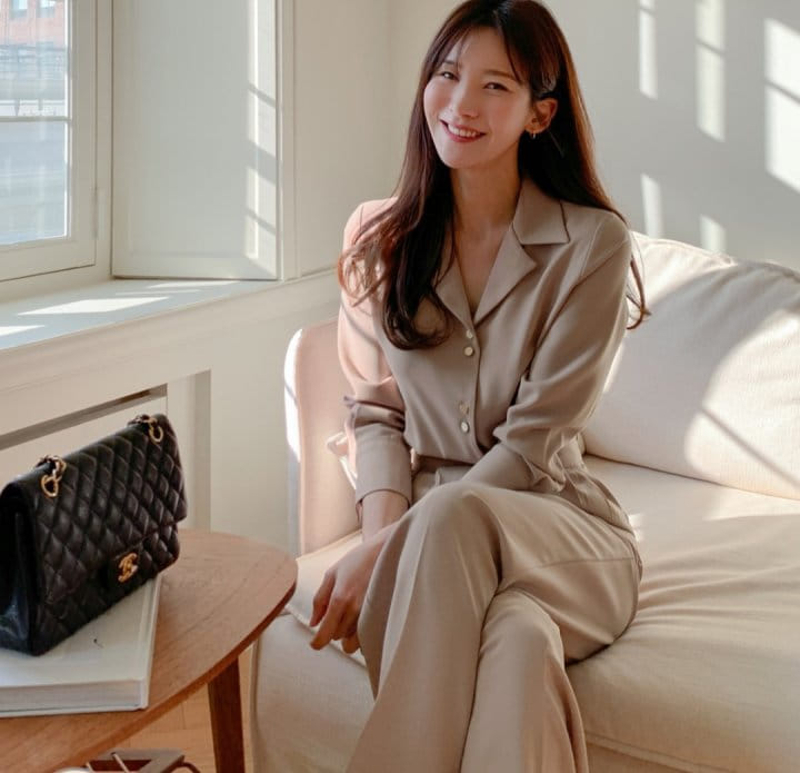 Gratia - Korean Women Fashion - #romanticstyle - Lang V Top Bottom Set - 3
