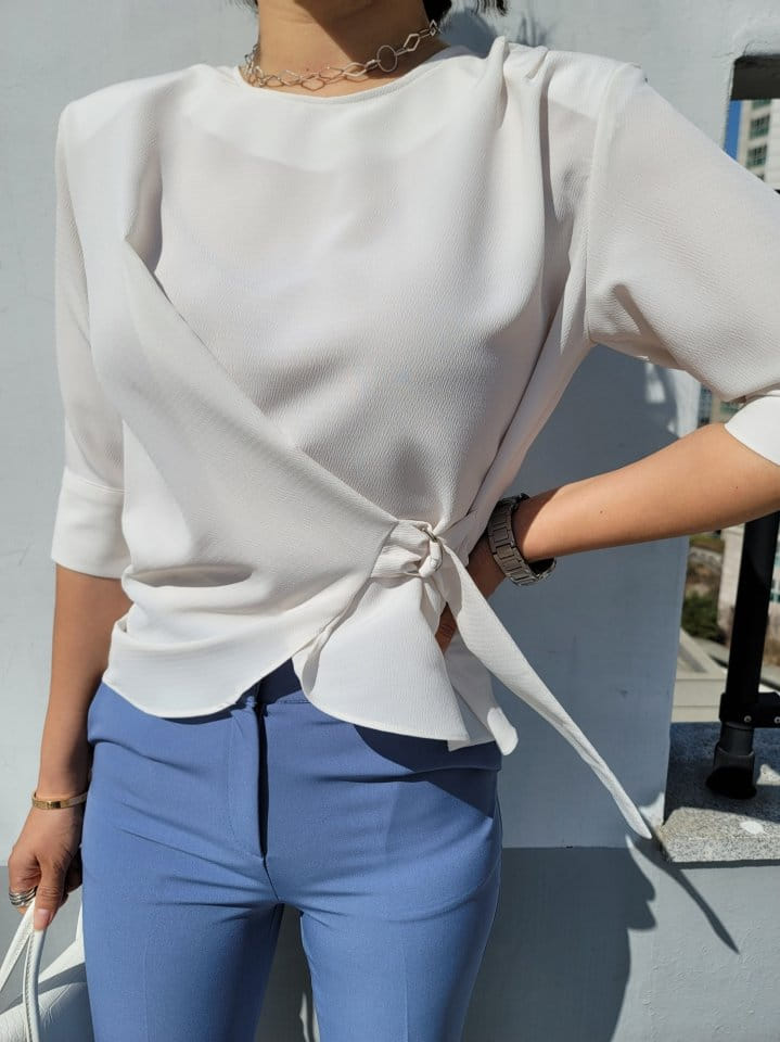 Gratia - Korean Women Fashion - #shopsmall - D Ring Blouse - 5