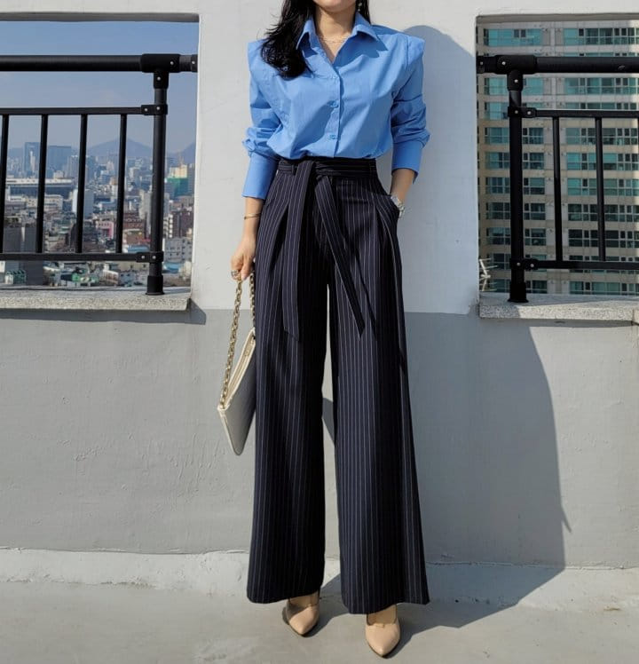 Gratia - Korean Women Fashion - #womensfashion - Edge Blouse - 7