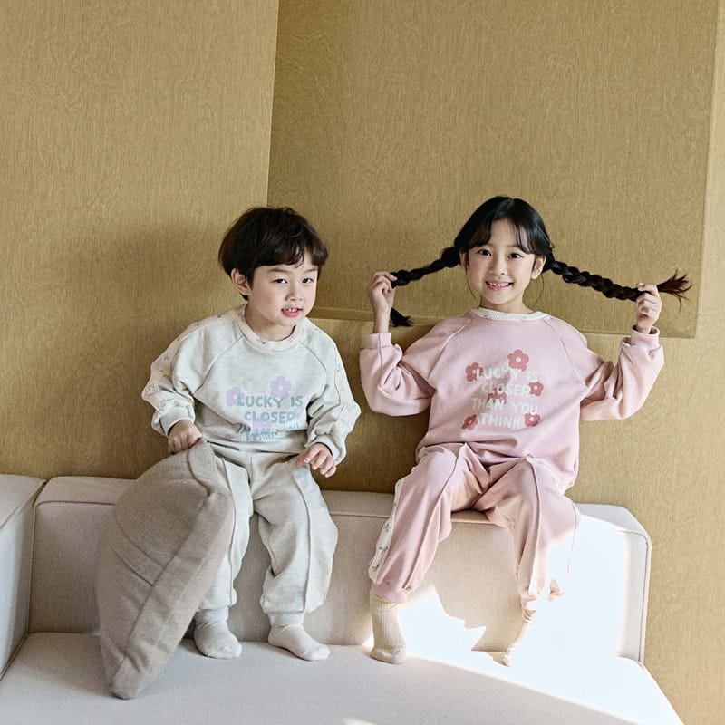 Here I Am - Korean Children Fashion - #childofig - Flower Lauder Top Bottom Set - 8