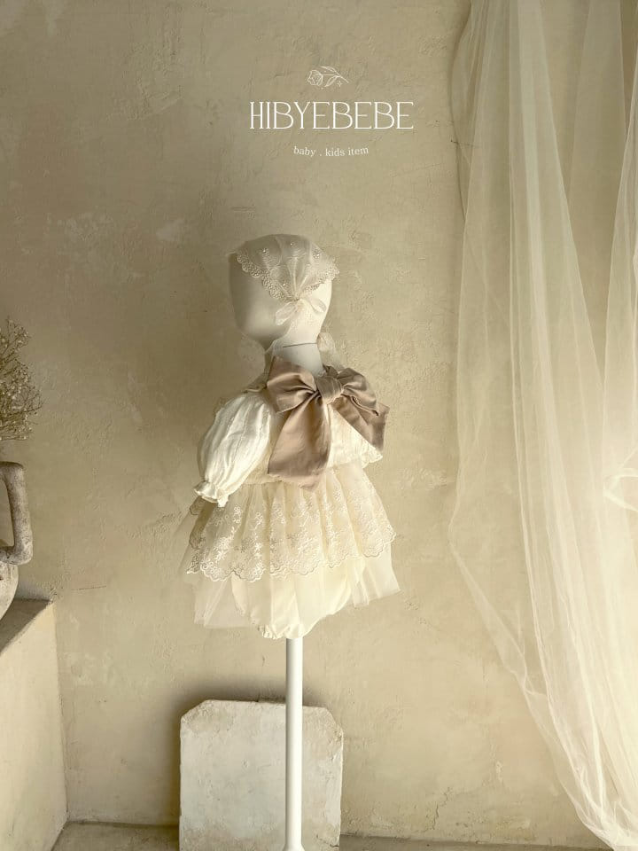 Hi Byebebe - Korean Baby Fashion - #babyboutiqueclothing - Bebe Adela Lace Ribbon Bib - 5