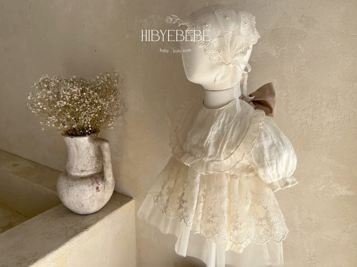 Hi Byebebe - Korean Baby Fashion - #babyfever - Bebe Adela Lace Ribbon Bib - 8