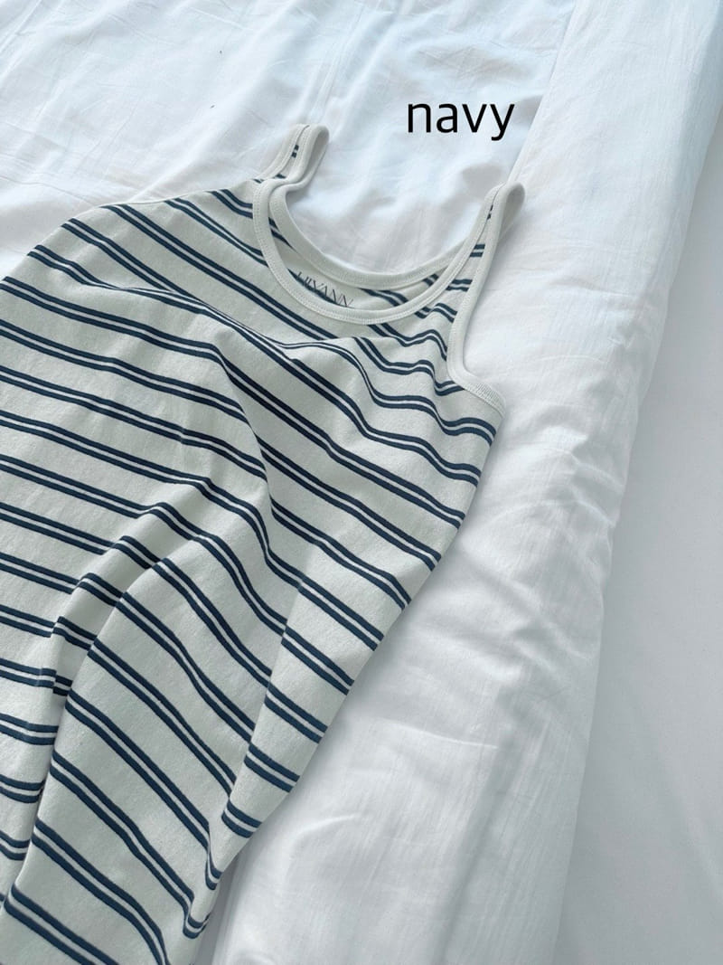 Hiyann - Korean Women Fashion - #momslook - ST Sleeveless Tee - 7