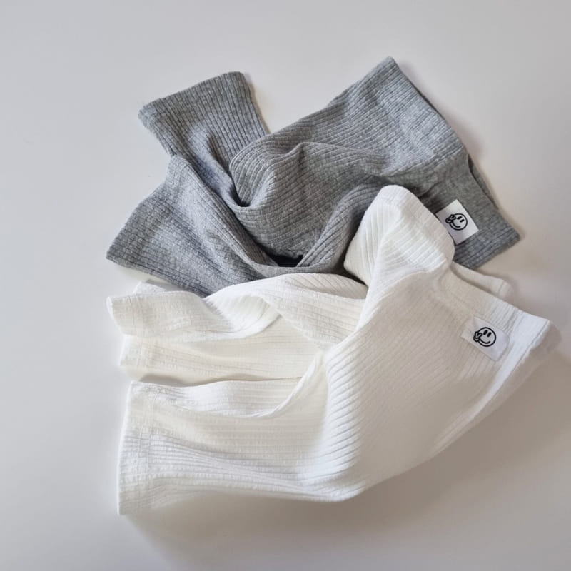 Hug Bebe - Korean Children Fashion - #discoveringself - Basic Rib Leggings