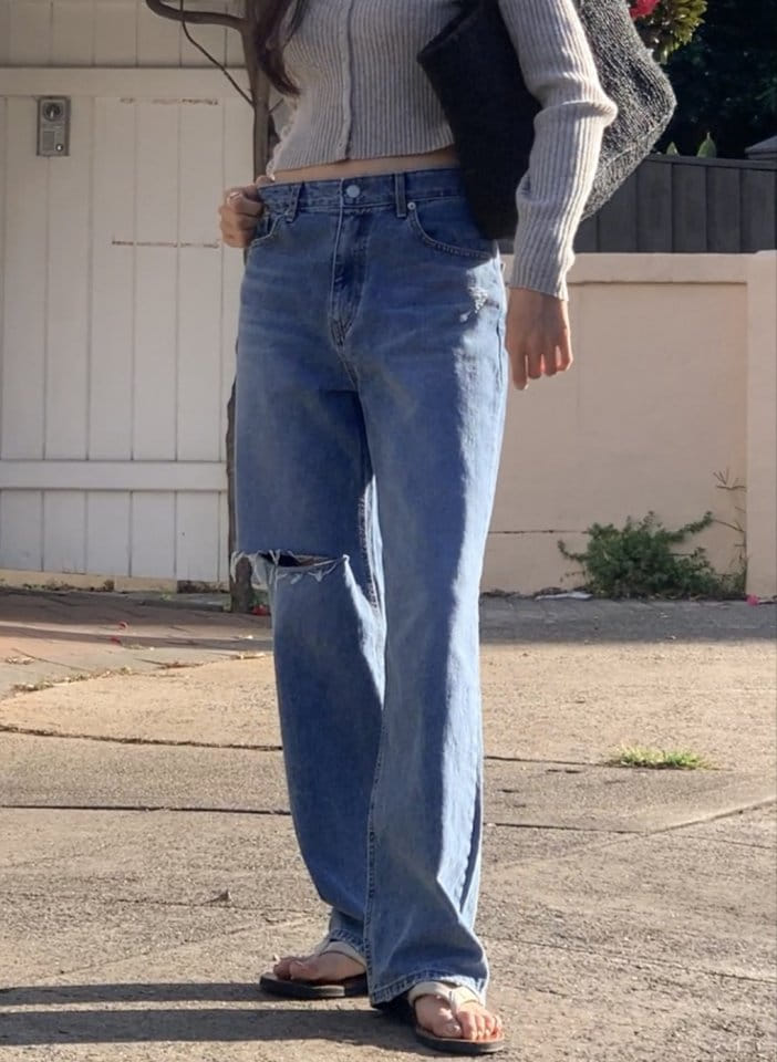 I'm here - Korean Women Fashion - #momslook - 828 Knee Vintage Open Denim Pants - 2