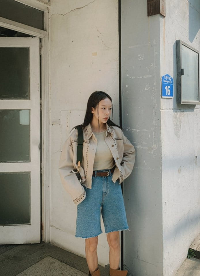 I'm here - Korean Women Fashion - #restrostyle - 325 Hem Cutting Denim Shorts - 6
