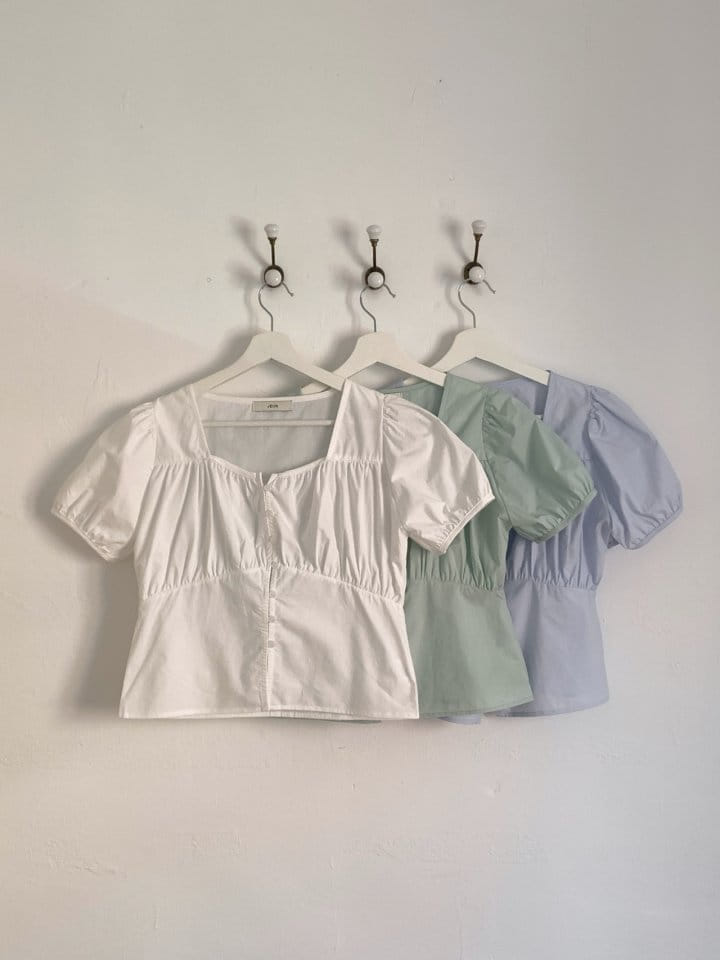 Jeiin - Korean Women Fashion - #womensfashion - Hug Blouse