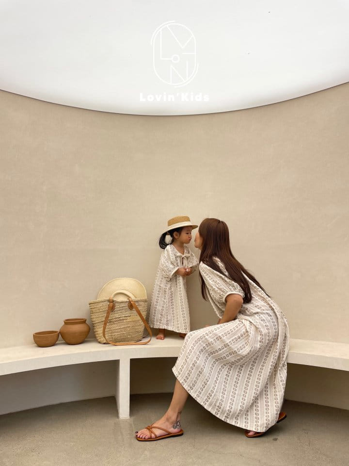 Lovin - Korean Children Fashion - #discoveringself - MOM Roman Puff One-Piece - 9