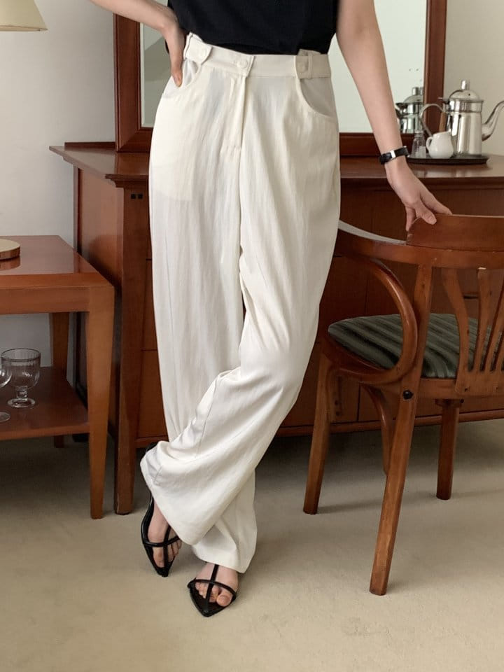 Lowell - Korean Women Fashion - #momslook - Heaven Bizzo Button Pants - 9