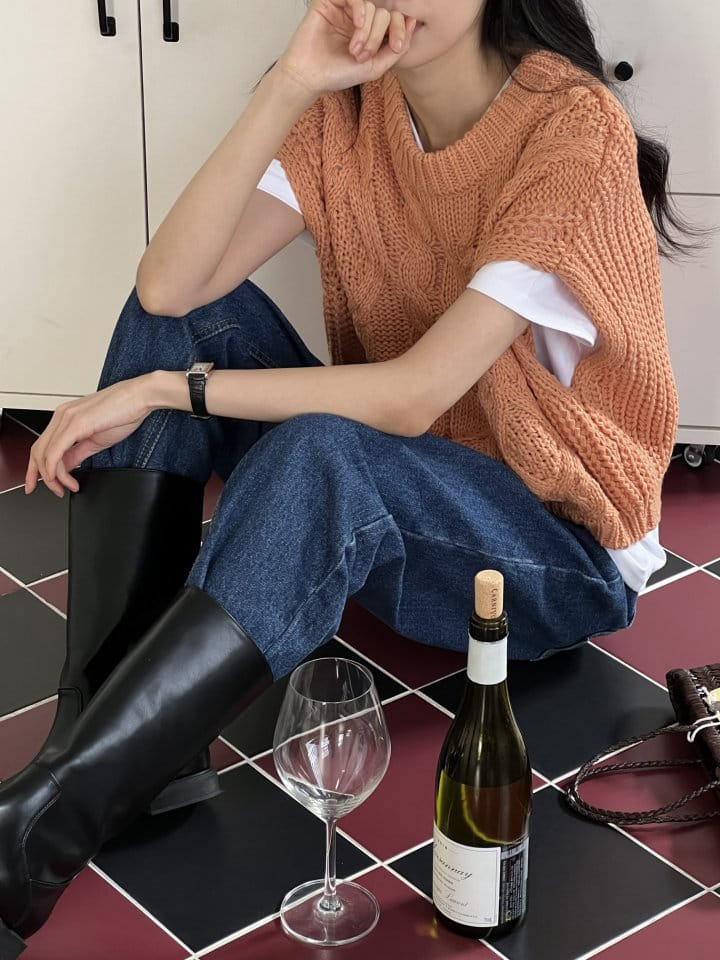 Lowell - Korean Women Fashion - #romanticstyle - Dear Knit Vest - 2