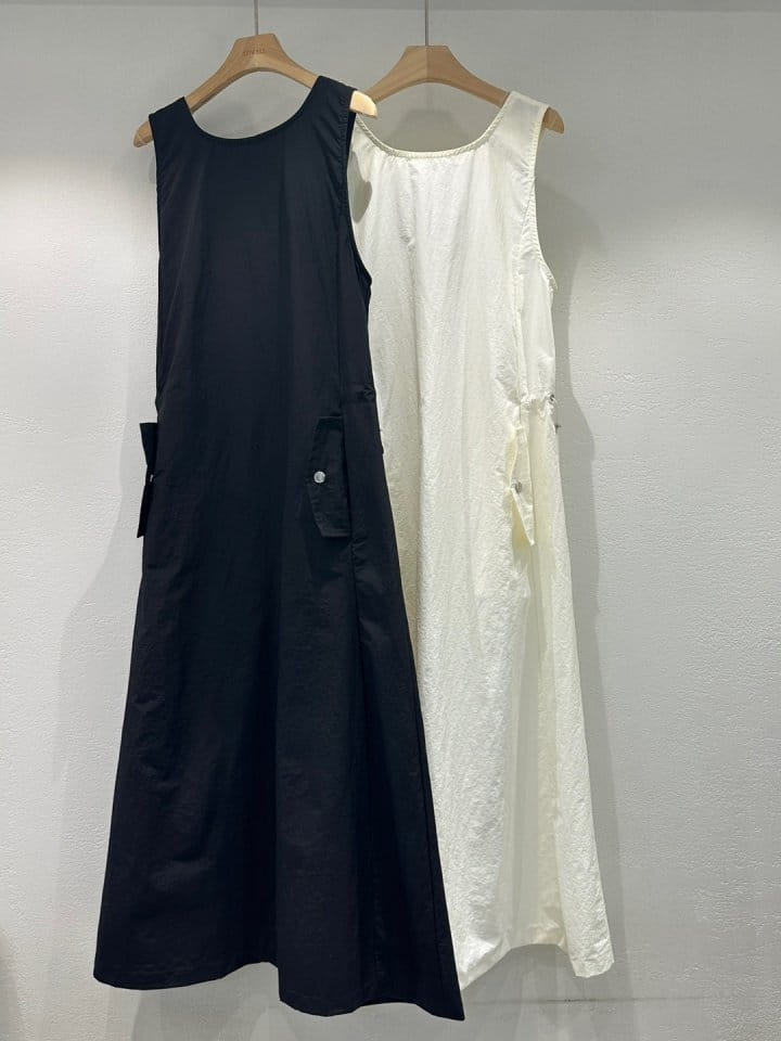 Lowell - Korean Women Fashion - #vintageinspired - Touch Buckle Long One-Piece - 11
