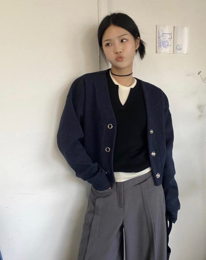 Lowell - Korean Women Fashion - #momslook - Bitter Bocowl Cardigan - 4