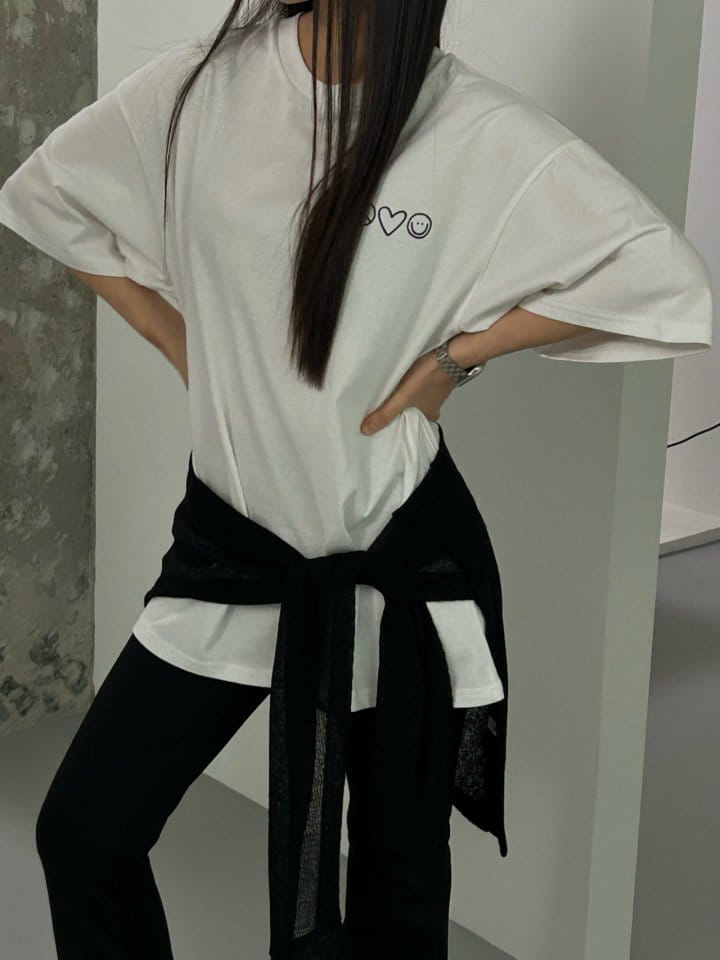 Made - Korean Women Fashion - #momslook - Smile Tee - 7