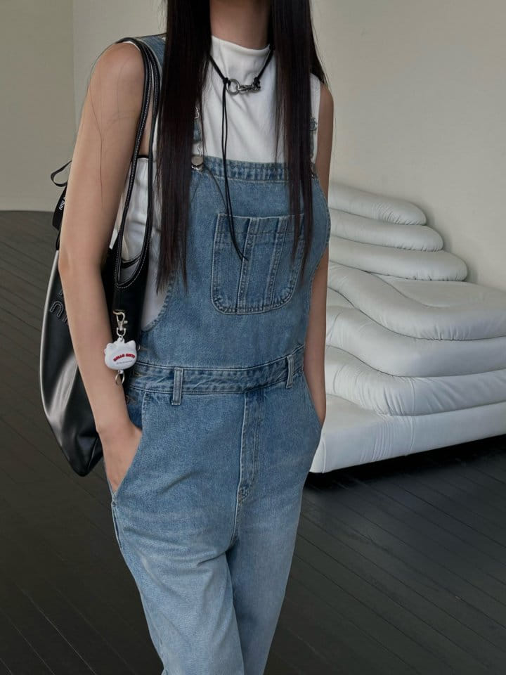 Made - Korean Women Fashion - #momslook - Yello Sleeveless Tee - 11