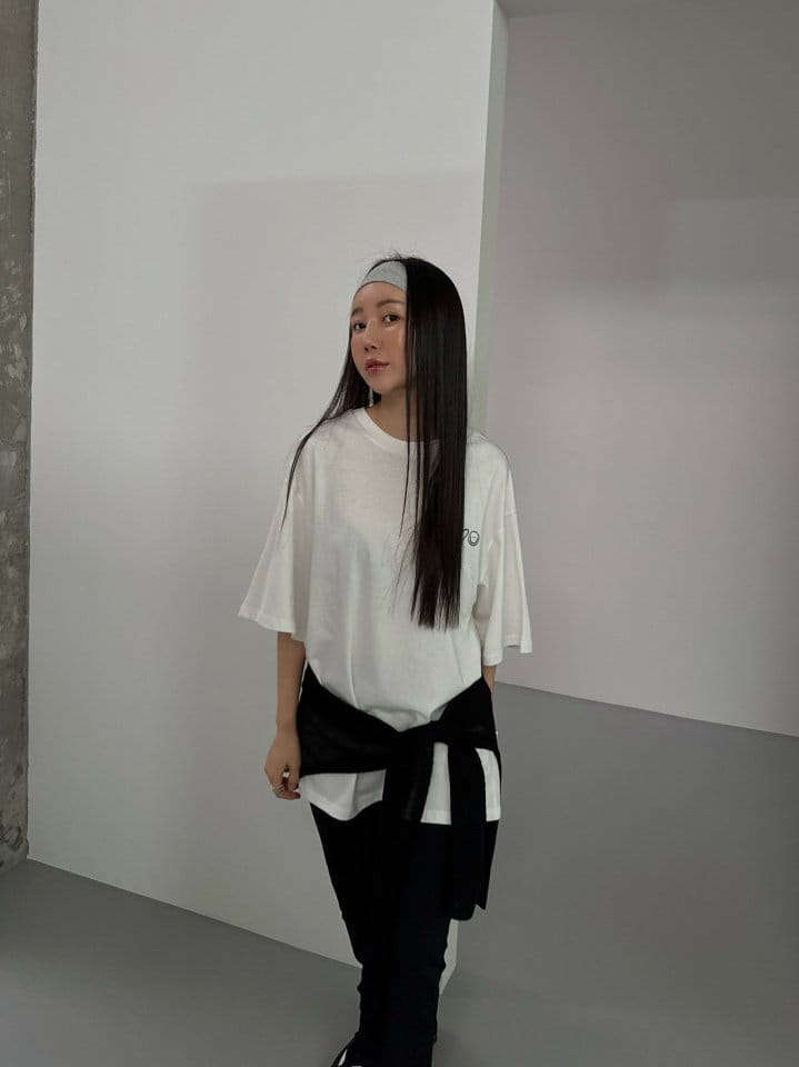 Made - Korean Women Fashion - #womensfashion - Smile Tee - 2