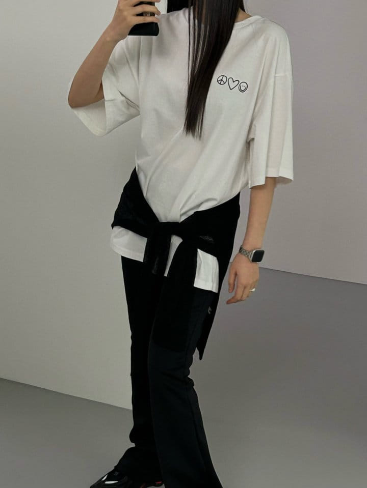 Made - Korean Women Fashion - #womensfashion - Smile Tee - 6